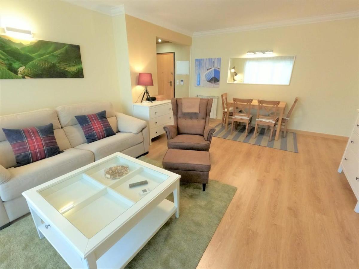 Carnaxide Modern T1 Apartment W Balcony In Carnaxide Oeiras Lisbon Luaran gambar