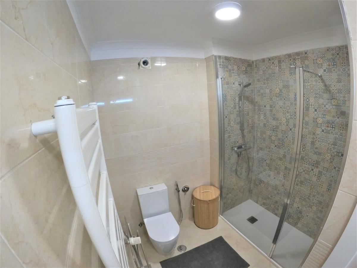 Carnaxide Modern T1 Apartment W Balcony In Carnaxide Oeiras Lisbon Luaran gambar